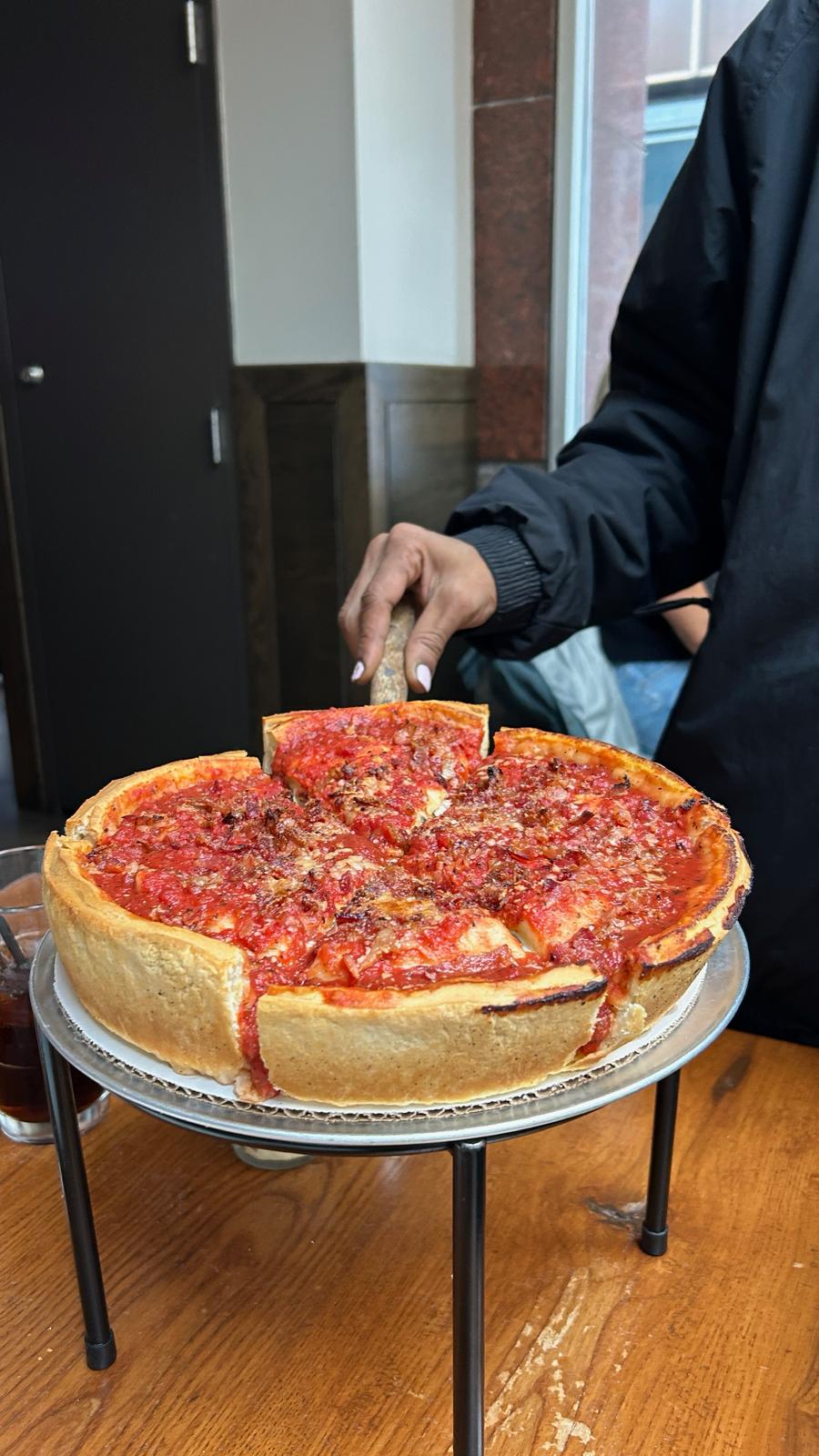Comida típica de Chicago: Deep Dish Pizza