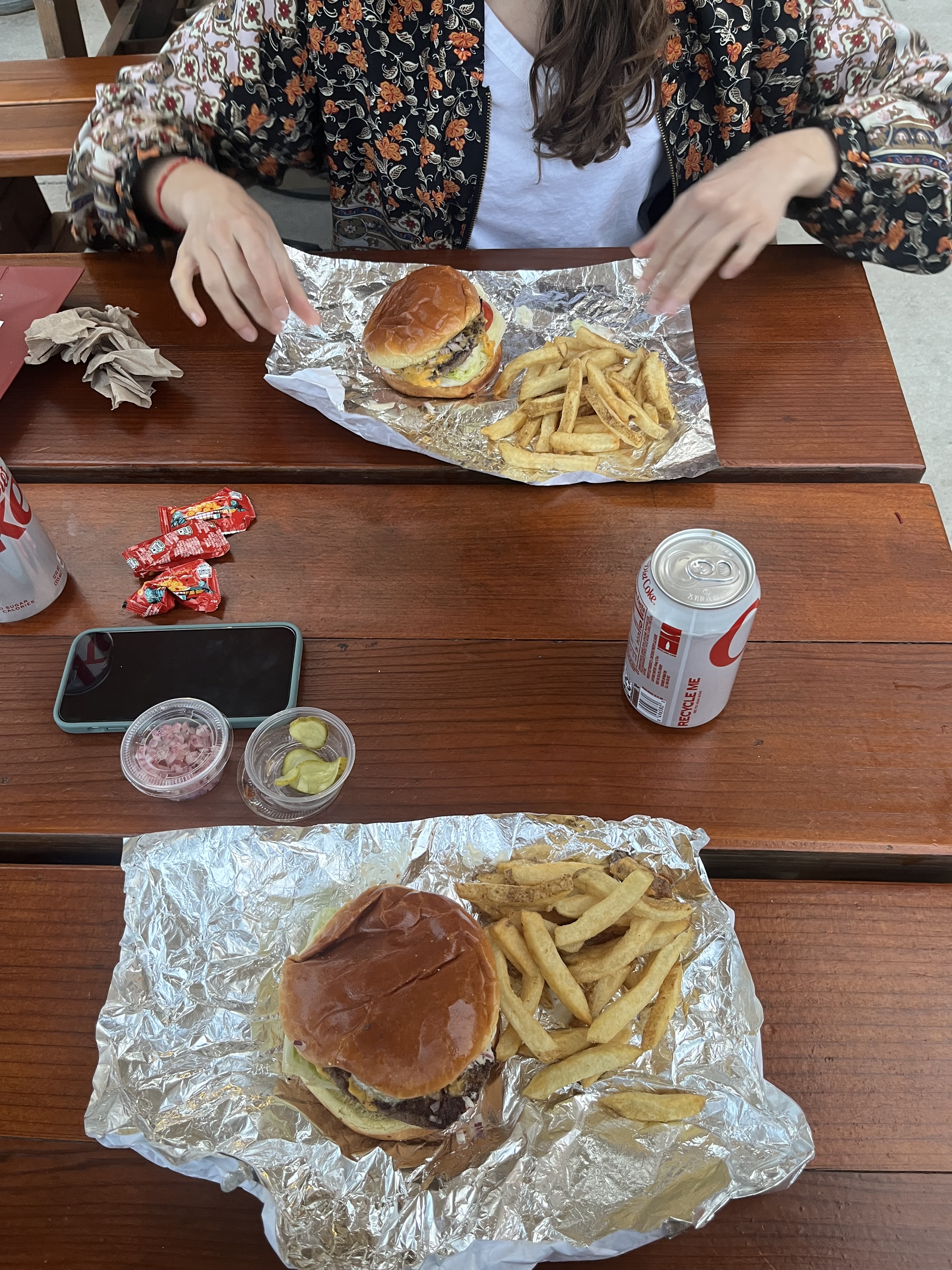 Comida típica de Chicago: Hamburguesa de Small Cheval